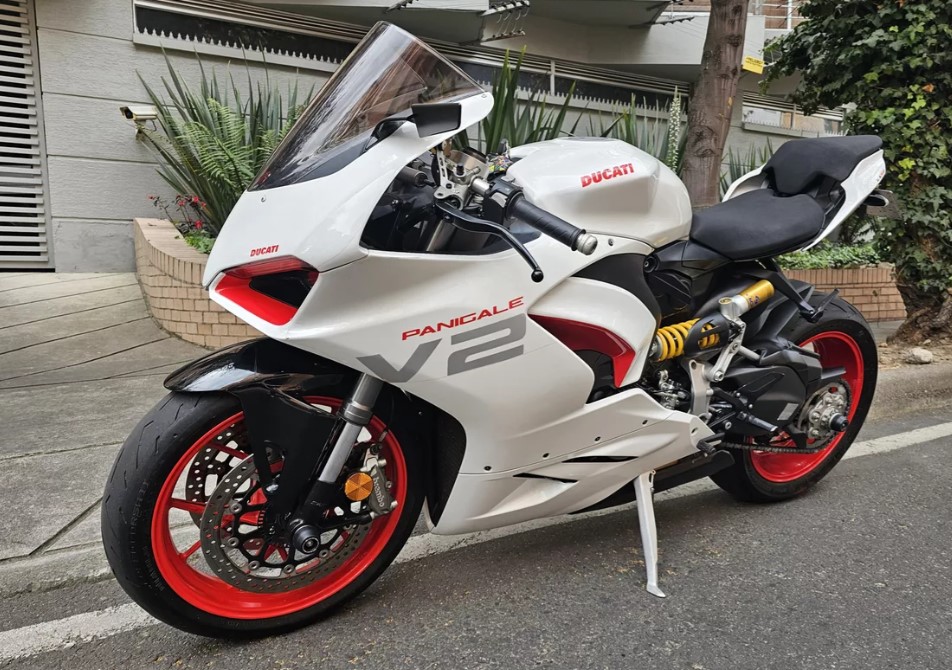 HDM1116 - Panigale V2