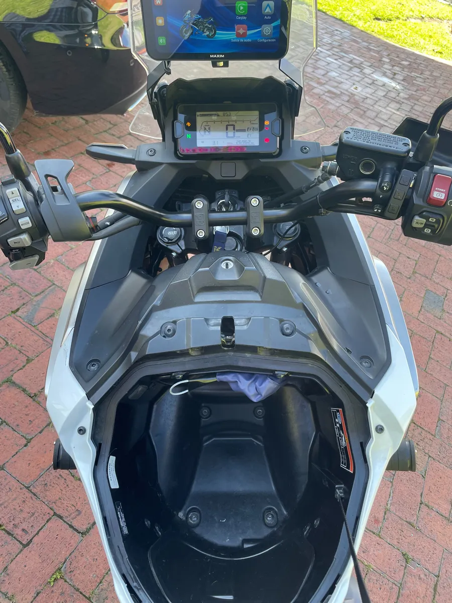 HONDA NX 750 2021 (25.000kms)