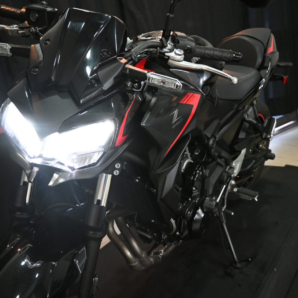 Kawasaki Z 650 2024 (10000 kms)