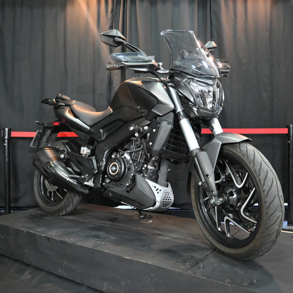 Bajaj Dominar 400 2023 (3800 kms)