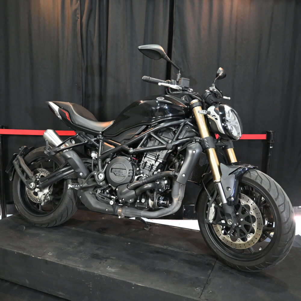 Benelli S 752 2022 (5000 kms) 1210