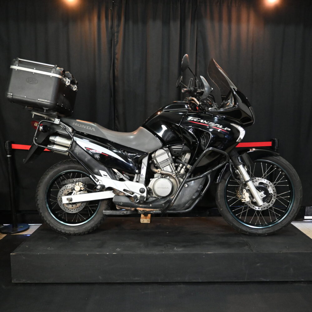Honda Transalp 650 2007 (60000 kms) 1211
