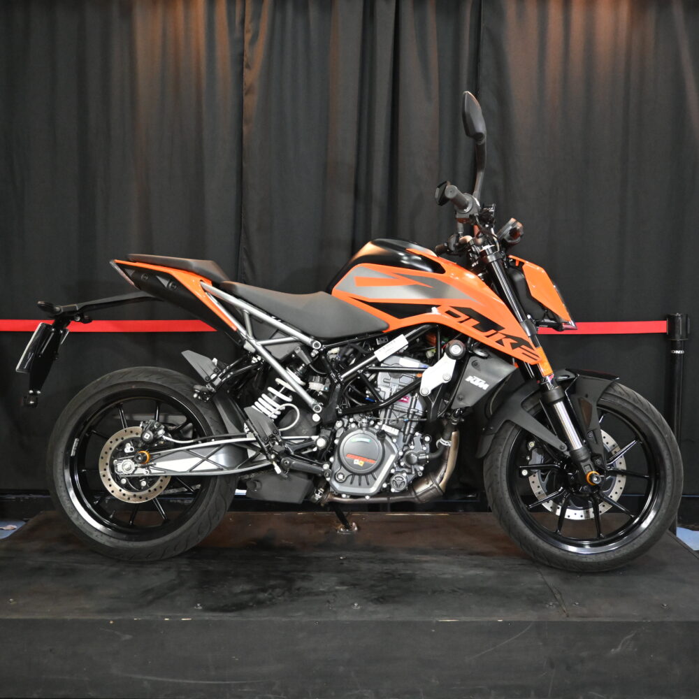 KTM DUKE 200 2024 (537 kms) 1226