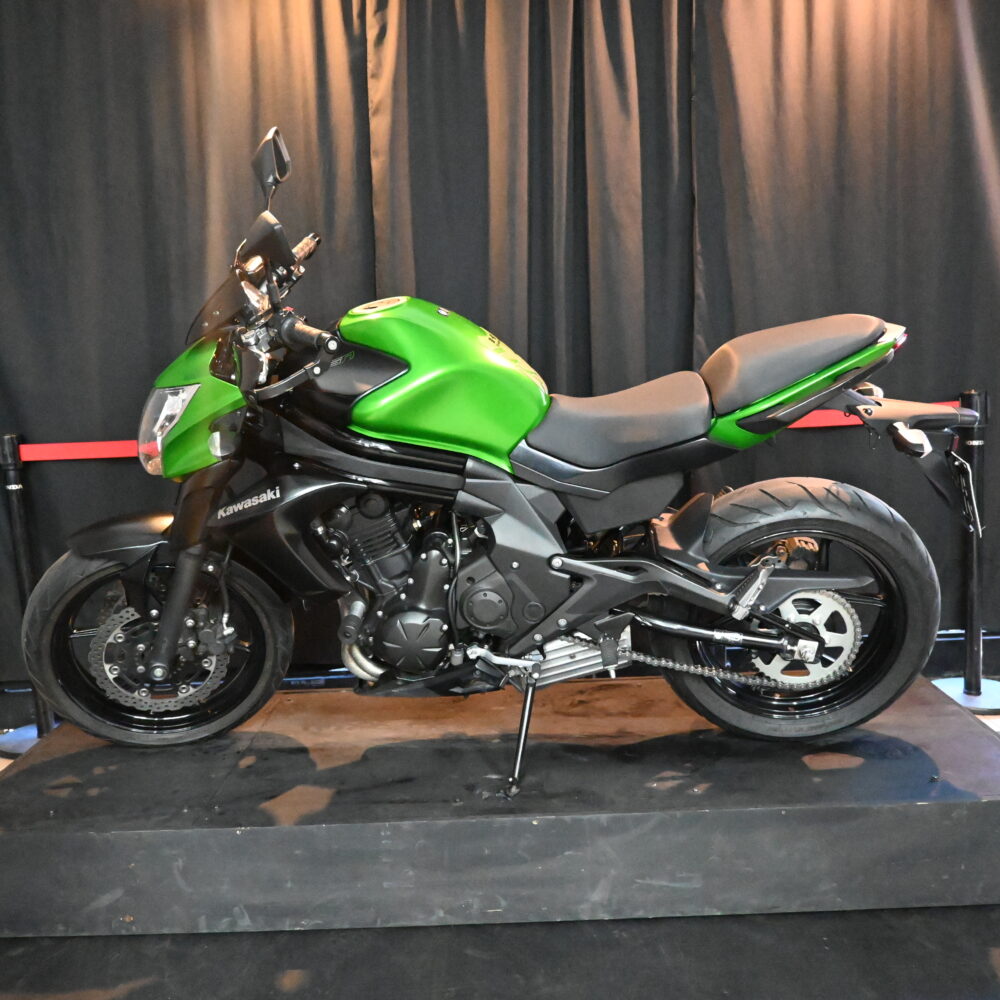 KAWASAKI ER6N 2014 (12000 kms) 1224